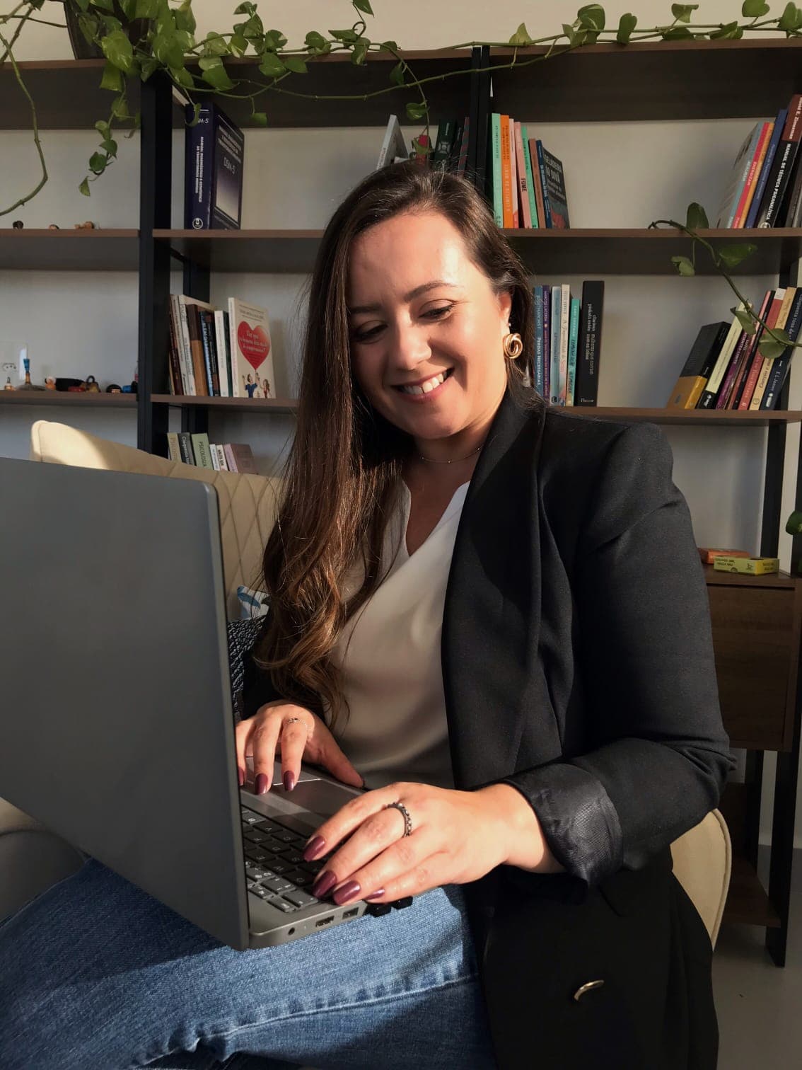 Psicóloga Antônia Nunes em atendimento